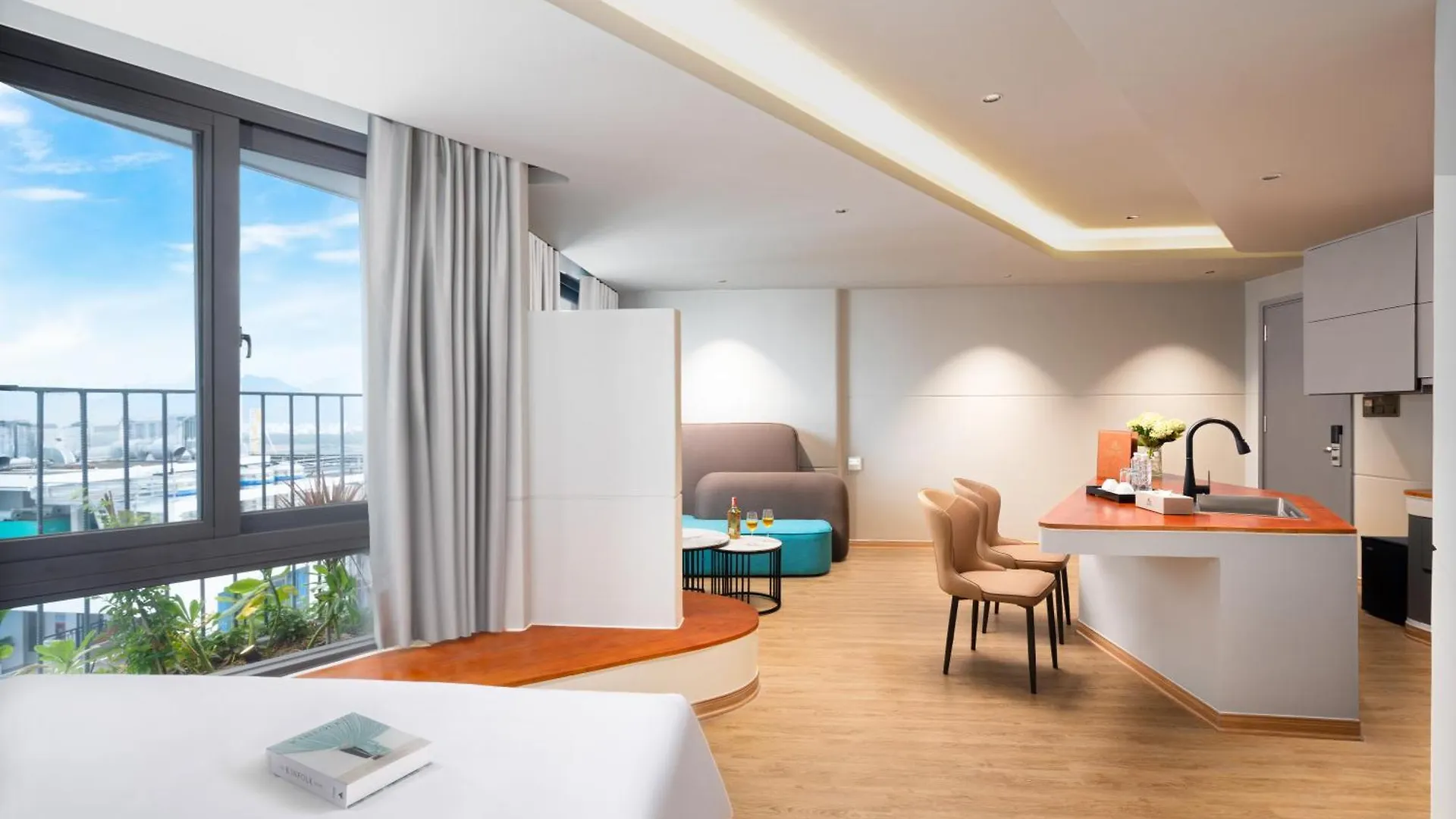 Seaside Boutique Hotel Nha Trang Beach